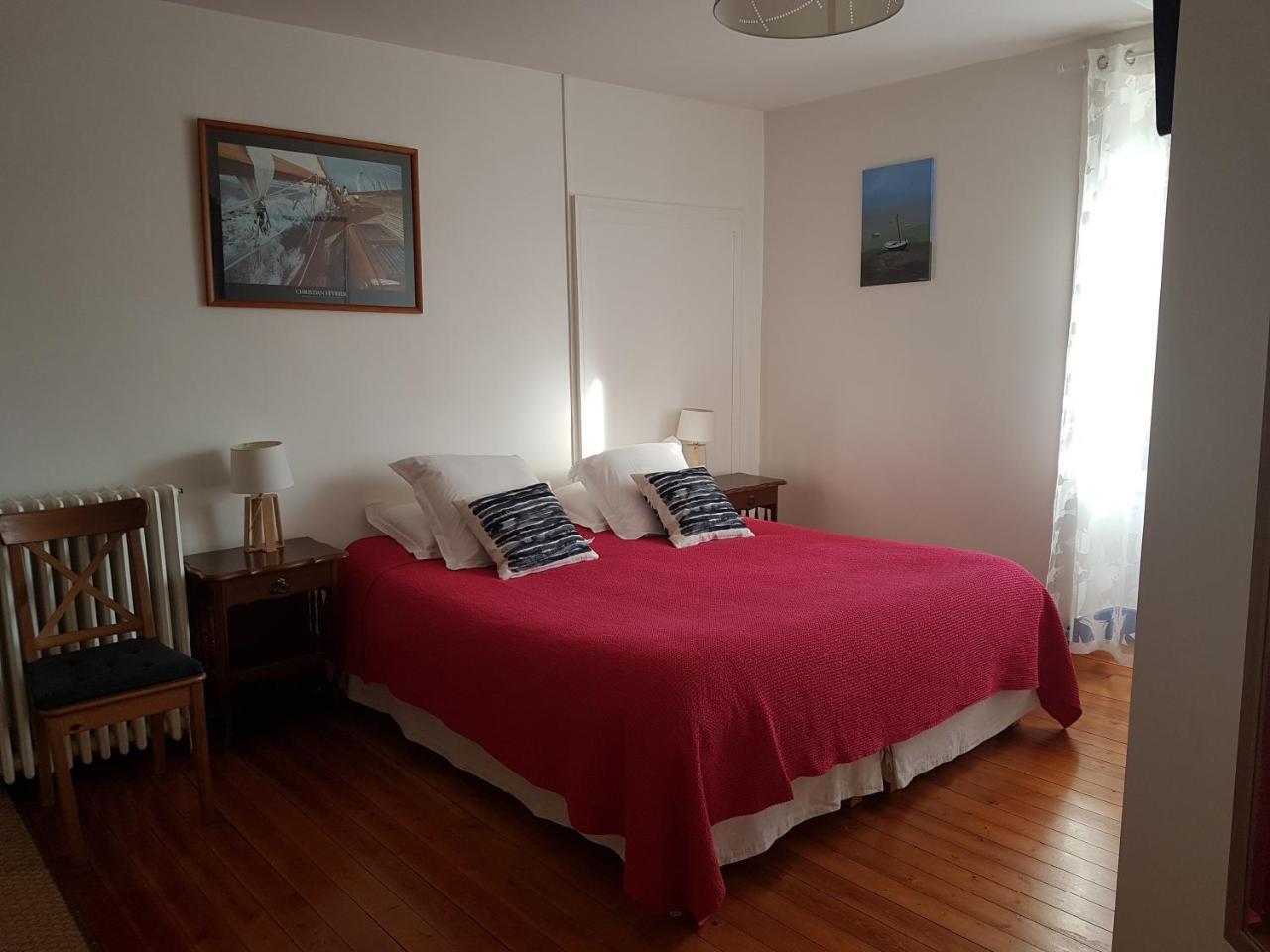Chambres D'Hotes La Corne Aux Vaches Fretigney-et-Velloreille Luaran gambar