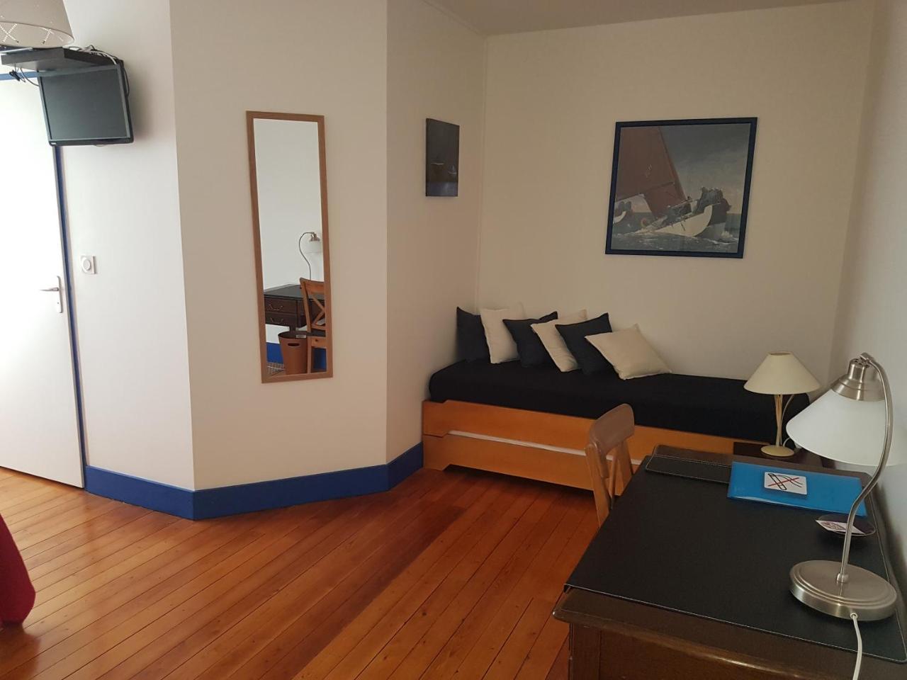 Chambres D'Hotes La Corne Aux Vaches Fretigney-et-Velloreille Luaran gambar