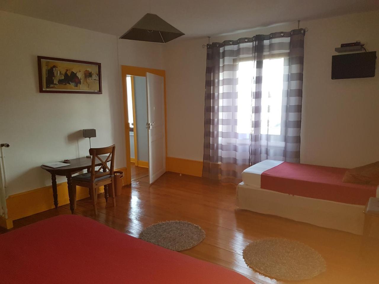 Chambres D'Hotes La Corne Aux Vaches Fretigney-et-Velloreille Luaran gambar